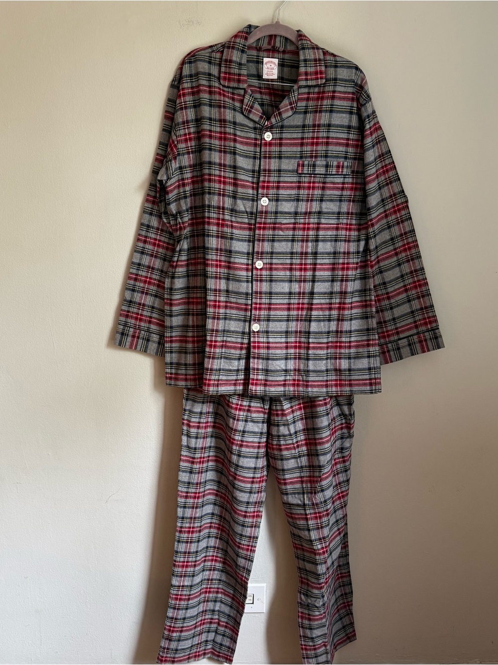 New Brooks Brothers Gray, Red, Blue Plaid Men’s Pajama Set Size M 100% cotton